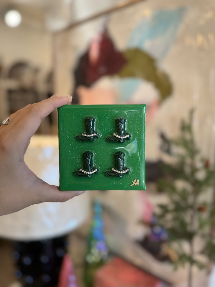Green four boots mini canvas